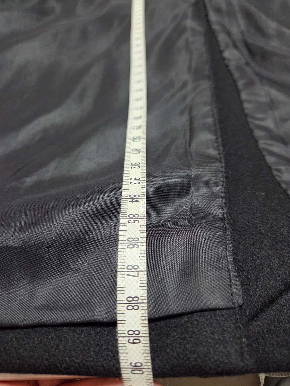 솔리드옴므 블랙 더블 브레스티드 코트  상품이미지9