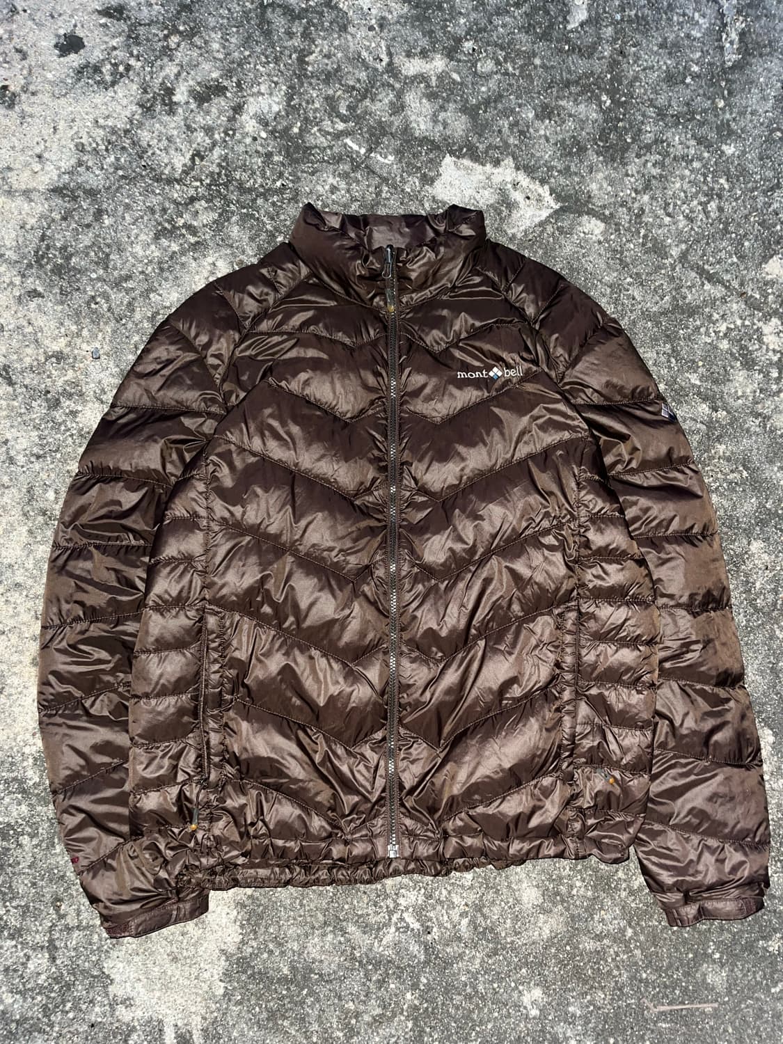 Mont-Bell Brown Light weight Down 상품이미지2