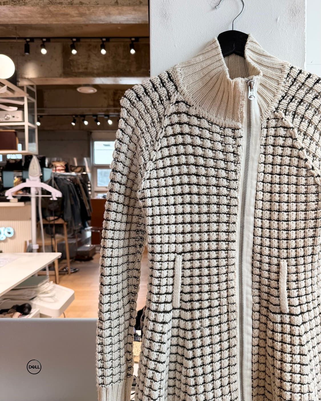 아르마니 익스체인지 아이보리 체크 니트 집업 자켓  상품이미지4