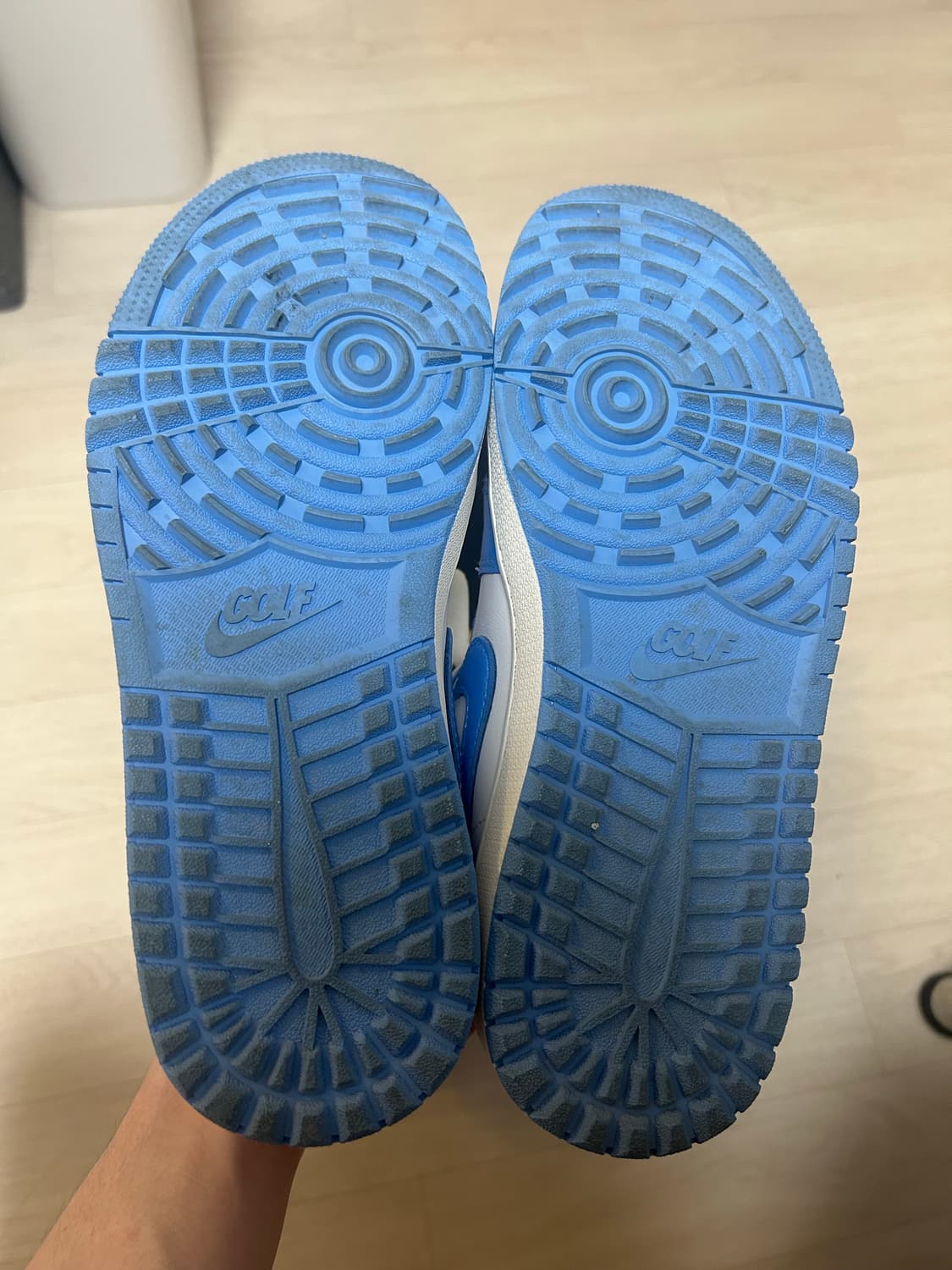 정품 나이키 조던 1 로우 골프 unc 250 상품이미지5