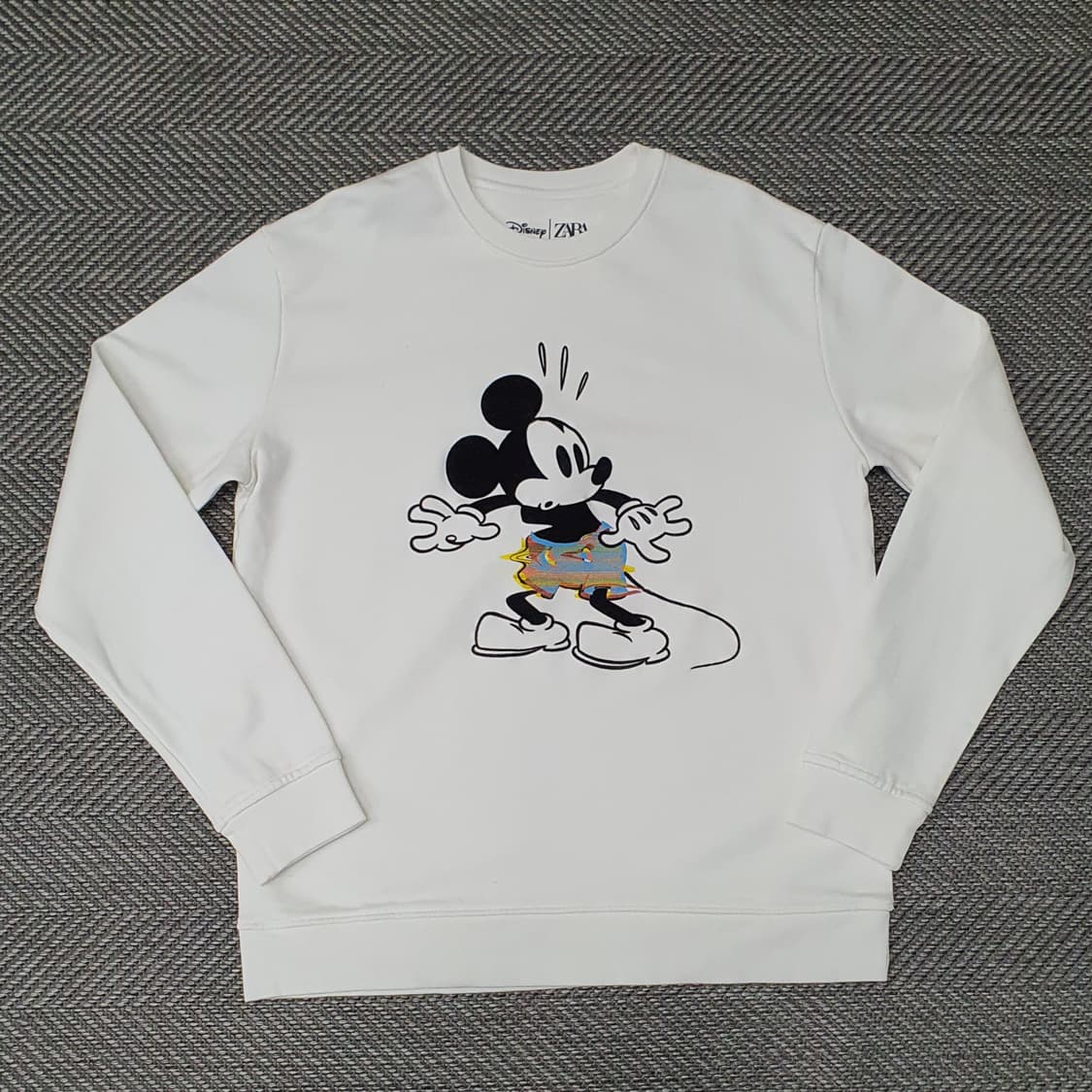 디즈니&자라 얇은 맨투맨 남자105 상품이미지1