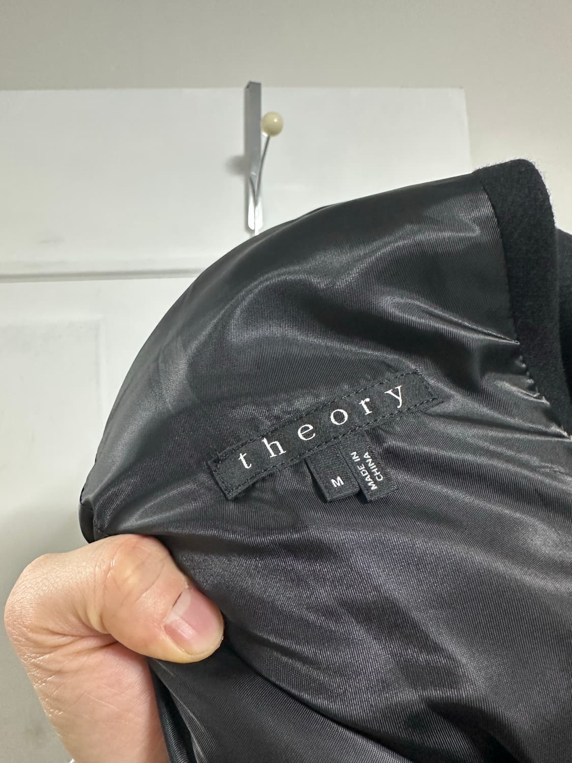 띠어리 하이넥 코트 상품이미지3