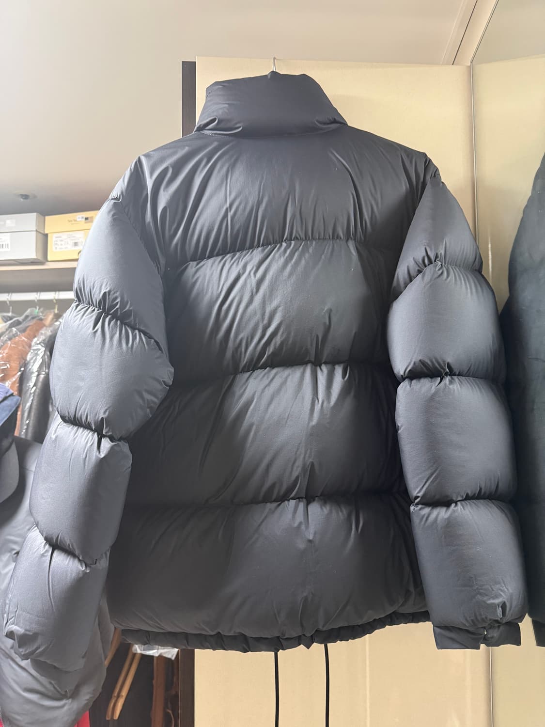 [5사이즈] 오라리 24AW 슈퍼라이트 나일론패딩 블랙 상품이미지2