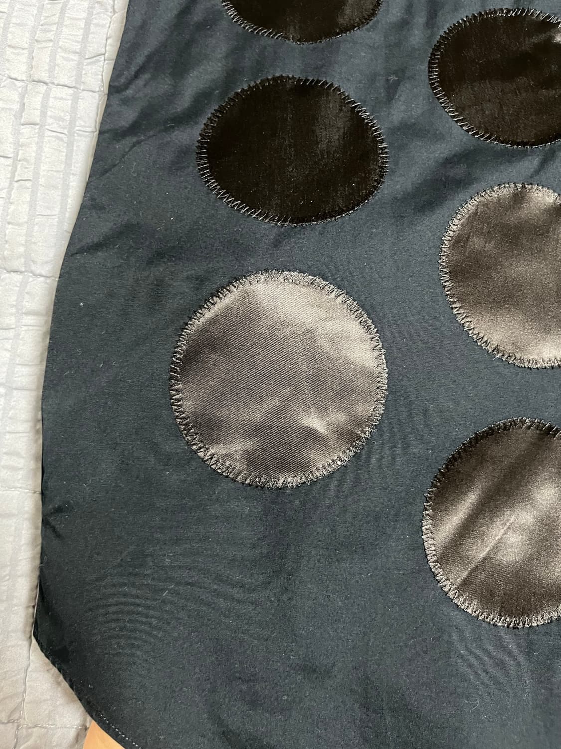 (XS) 꼼데가르송 옴므플러스 도트 하프셔츠 블랙 상품이미지2