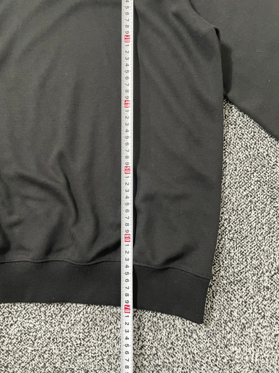 빈티지9. 아크네스튜디오 페이스 패치 맨투맨 스웻셔츠 블랙 옐로우 상품이미지4