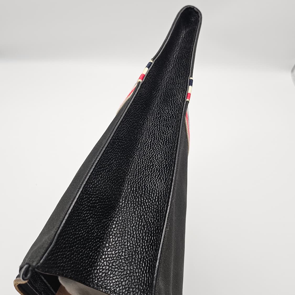 정품 톰브라운 패브릭 클러치백 상품이미지10