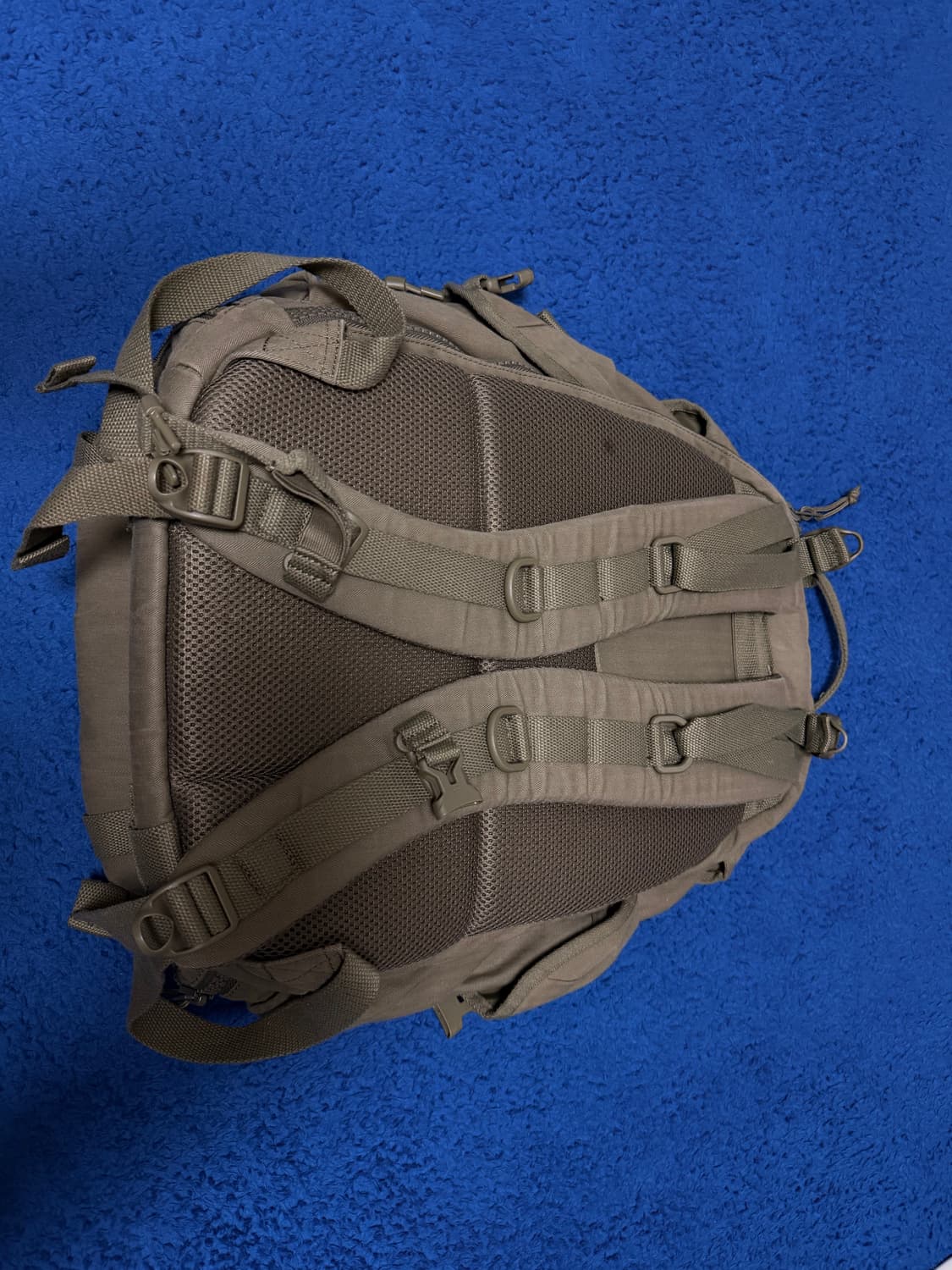 뉴에라 유틸리티 백팩 상품이미지2