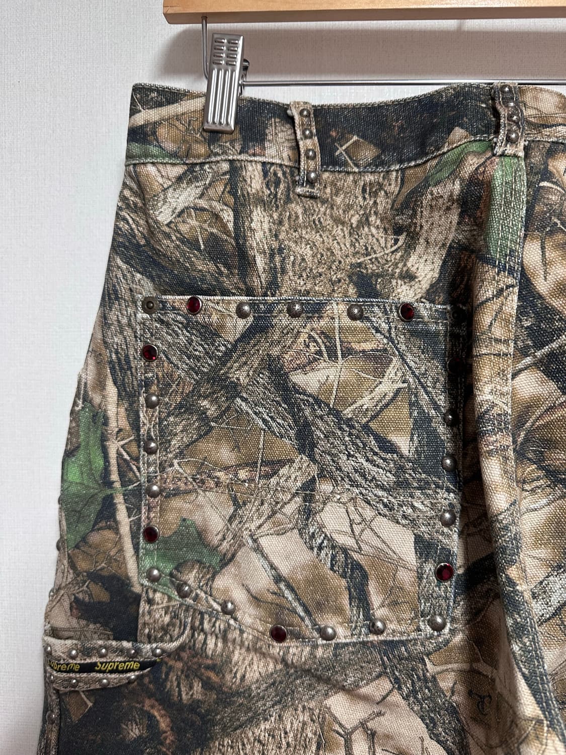 슈프림 bb simon 스터드 카모 팬츠  상품이미지5