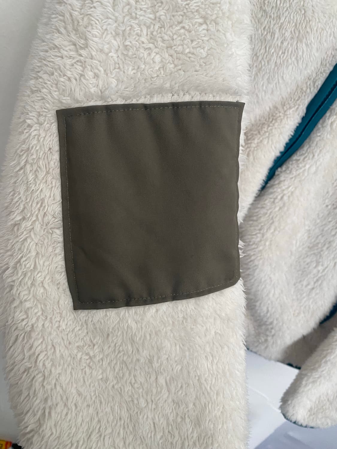 나이키 wild 패치 후리스 M 상품이미지3