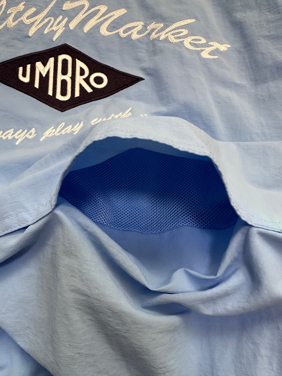 엄브로 자수로고 투웨이 블루종 상품이미지5