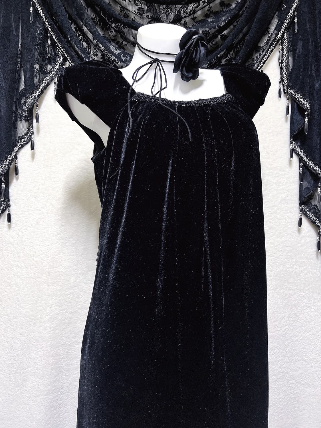 로맨틱고딕 고스룩 벨벳 블랙 원피스 파티드레스 핀터 다크페어리 슈슈룬 상품이미지5