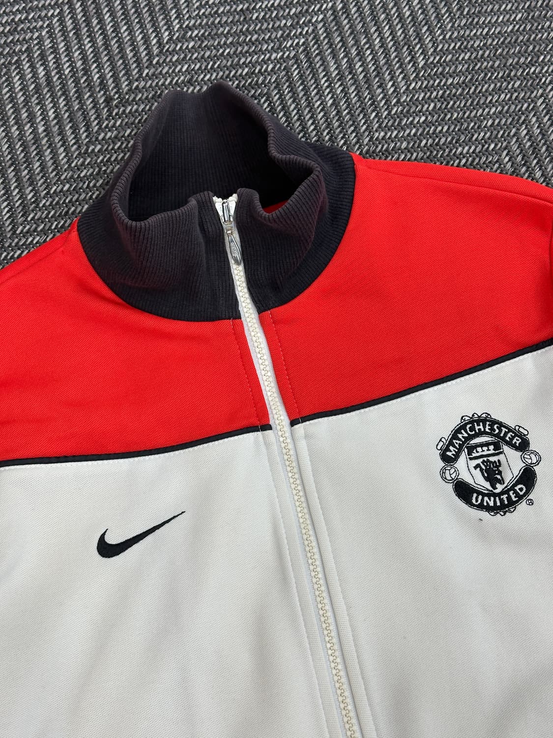 나이키 맨유저지 S 상품이미지4