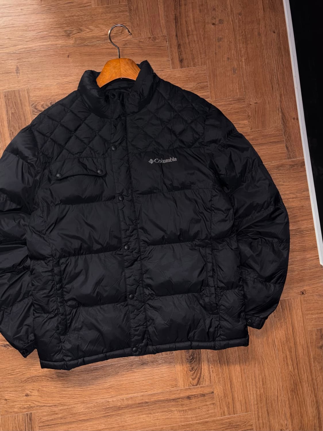 컬럼비아 경량패딩 상품이미지1