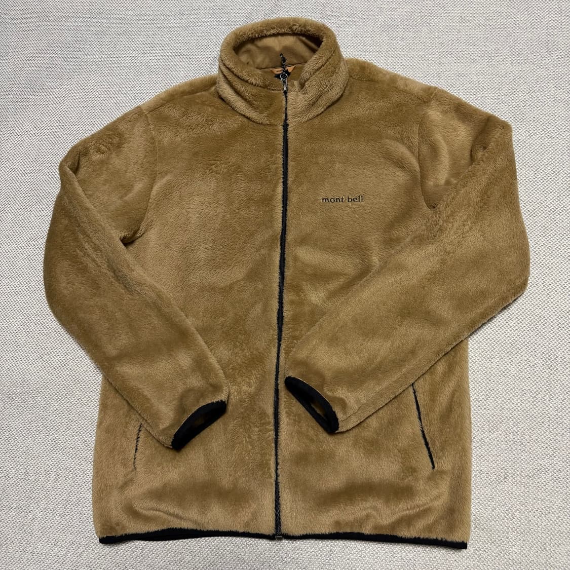 몽벨 로고 후리스 자켓 상품이미지1