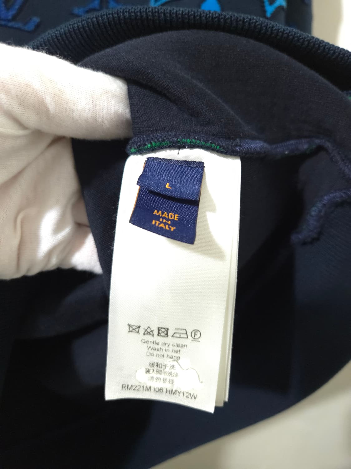 [새상품급] 루이비통 풀 모노그램 그라디언트 필쿠페 맨투맨 L Size 상품이미지7