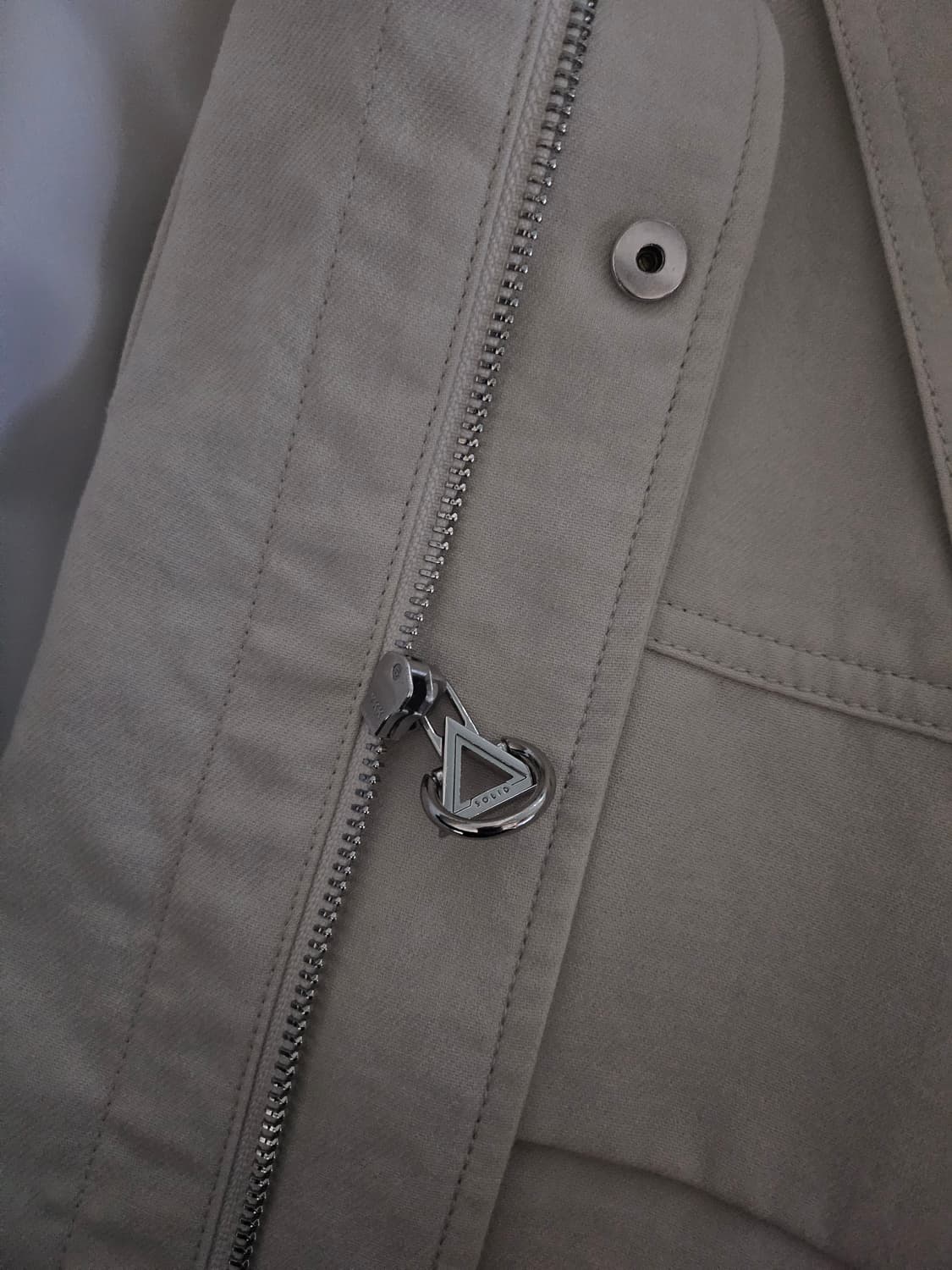 [거의 새것] 솔리드옴므 포켓 크롭 자켓 점퍼 48 상품이미지3