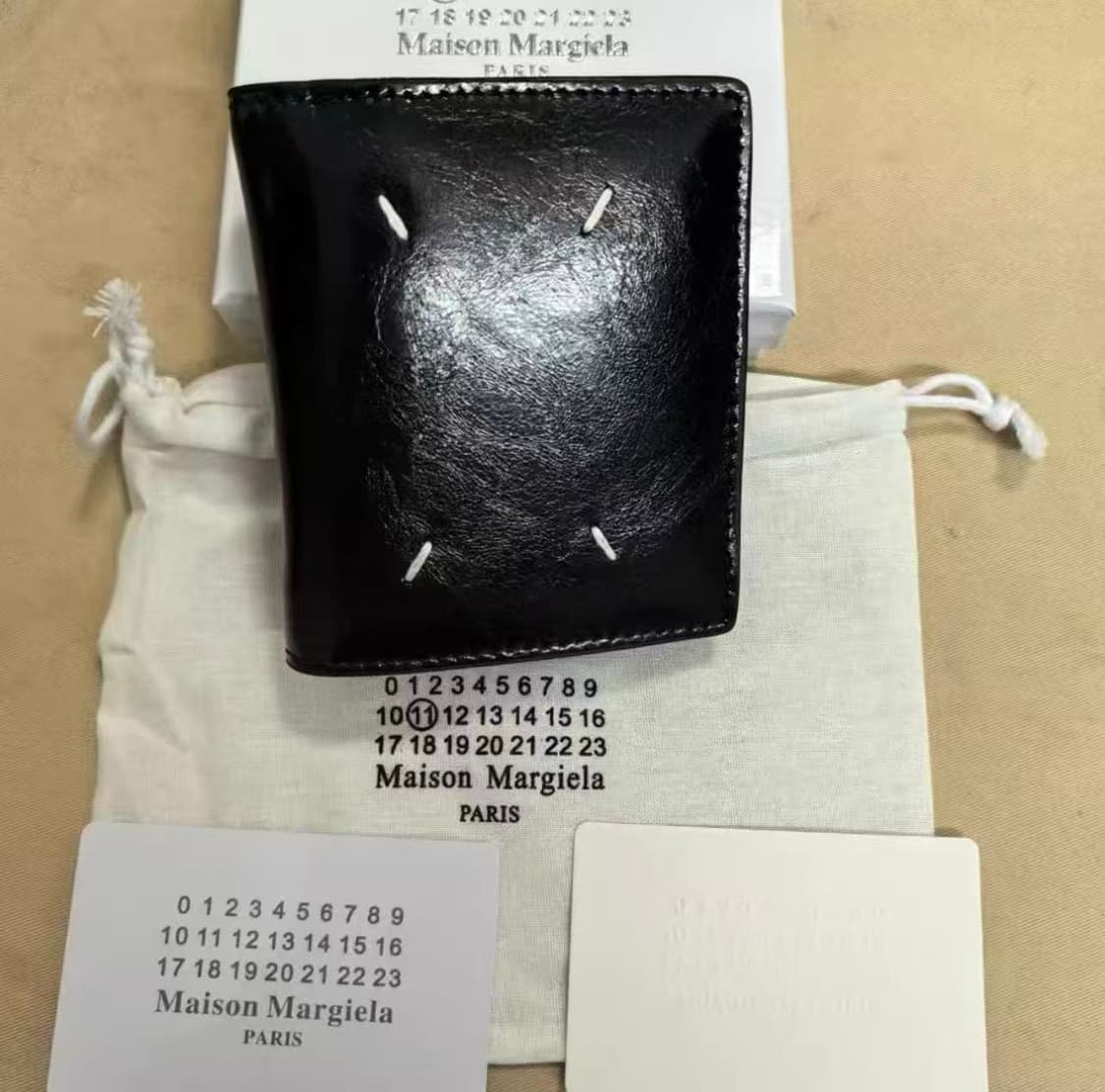 MM6 메종 마르지엘라 새틴 블랙 지갑 카드지갑 상품이미지1