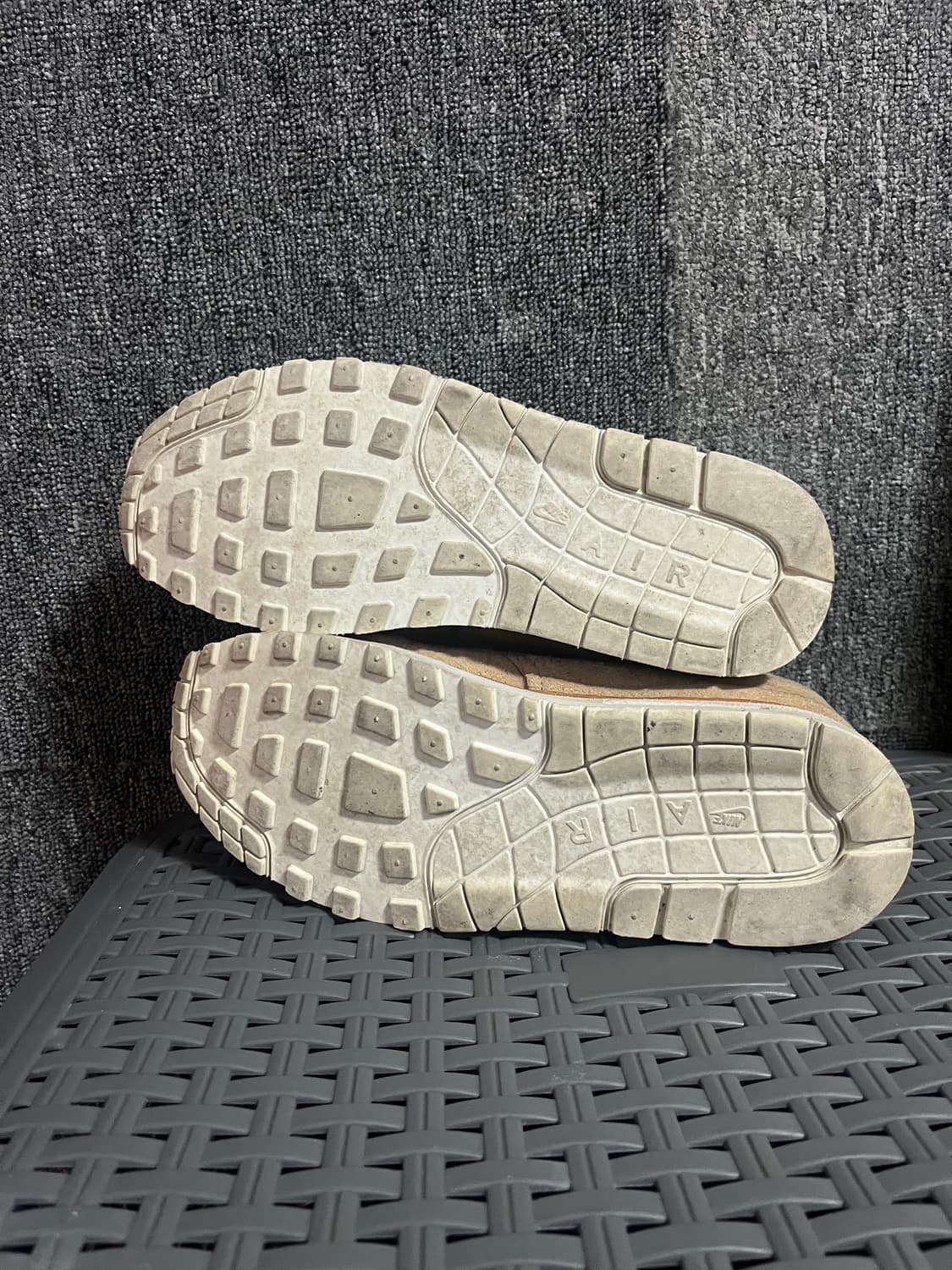 나이키 LAB 맥스1 스웨이드 베이지 250 상품이미지4