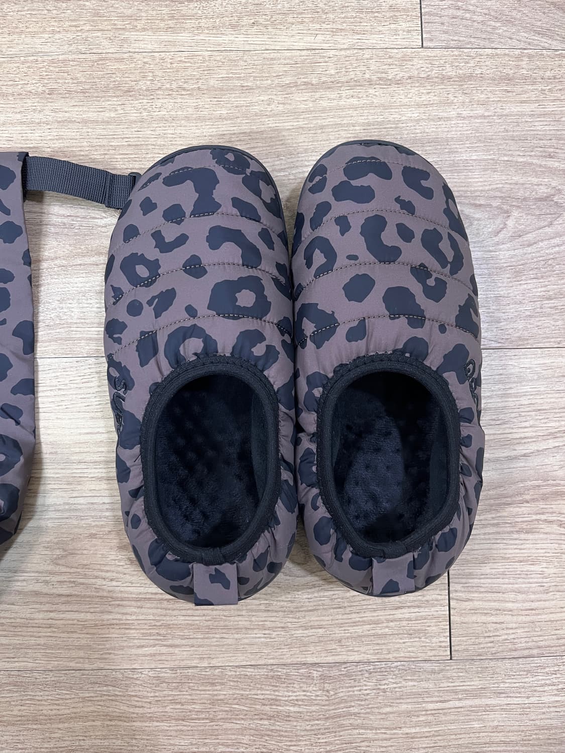 스부 패커블 샌달[레오파드 다크브라운/230~240] 상품이미지3