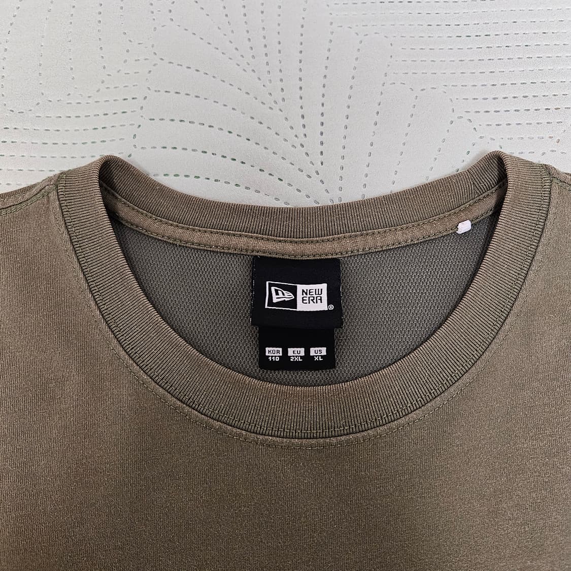 뉴에라 X 메탈리카 반팔 카키 2XL(110) 상품이미지3