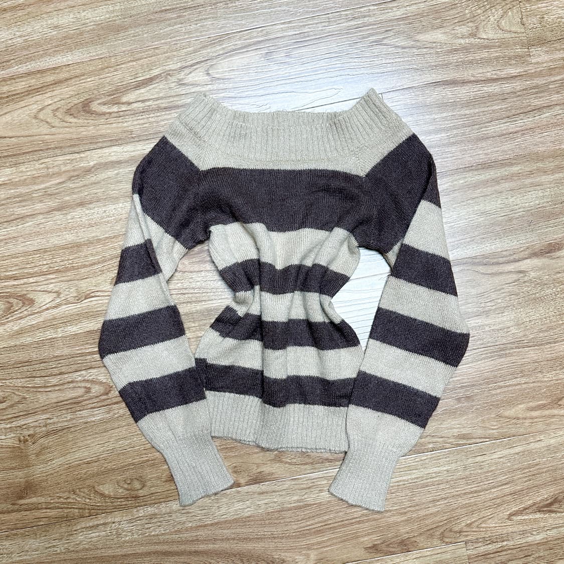 빈티지 세실맥비 스트라이프 오프숄더 니트 티셔츠 오네갸루 로걀 라떼 히메 상품이미지1