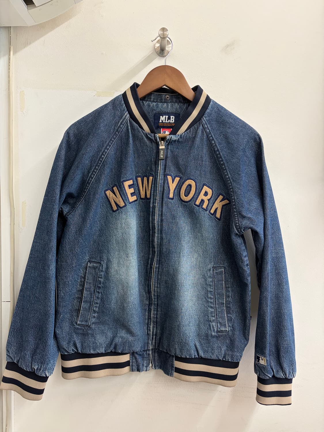 N195. 00s MLB 자켓 상품이미지1