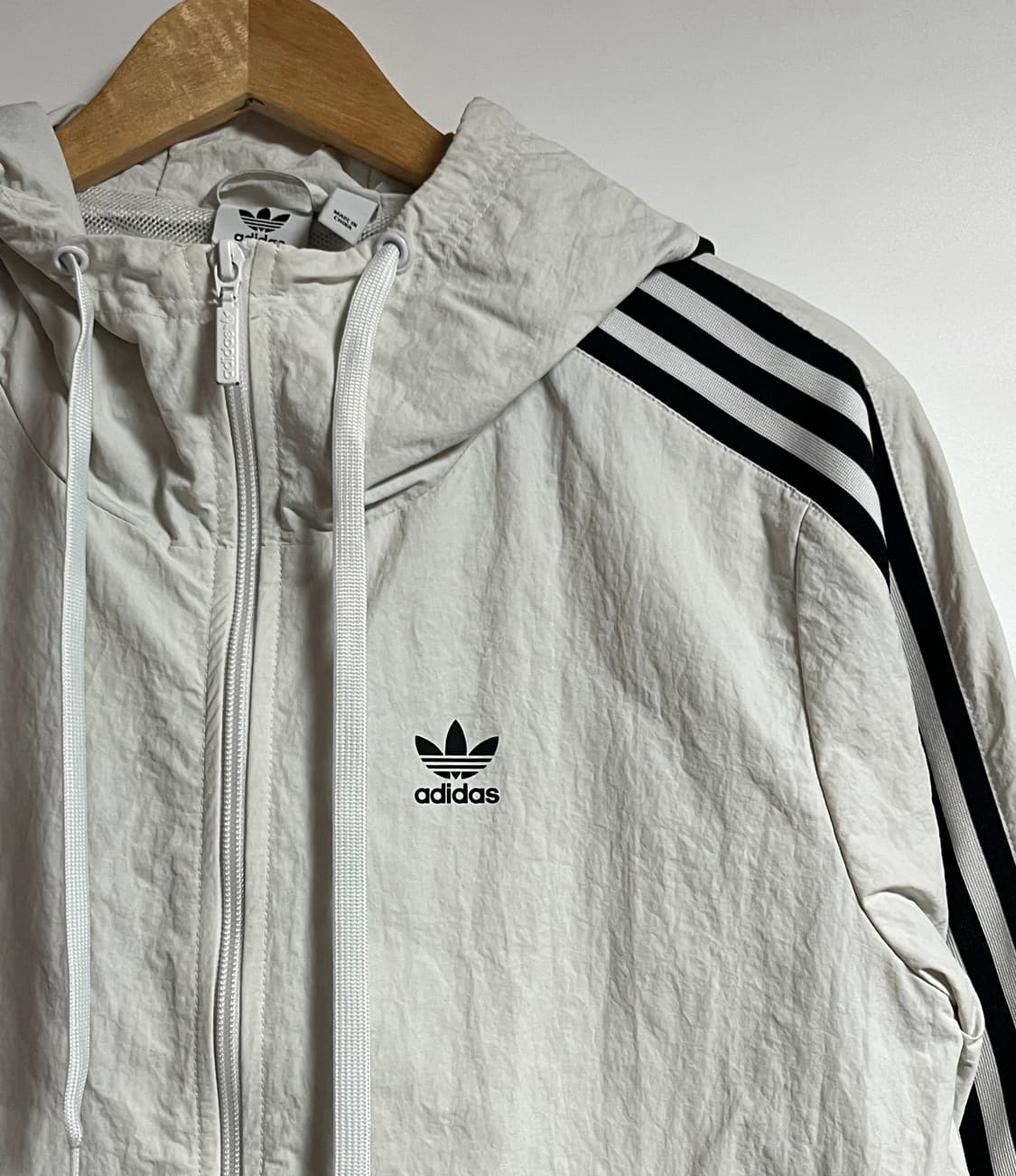 아디다스 크롭 바람막이 윈드브레이커 자켓 점퍼 M 상품이미지4