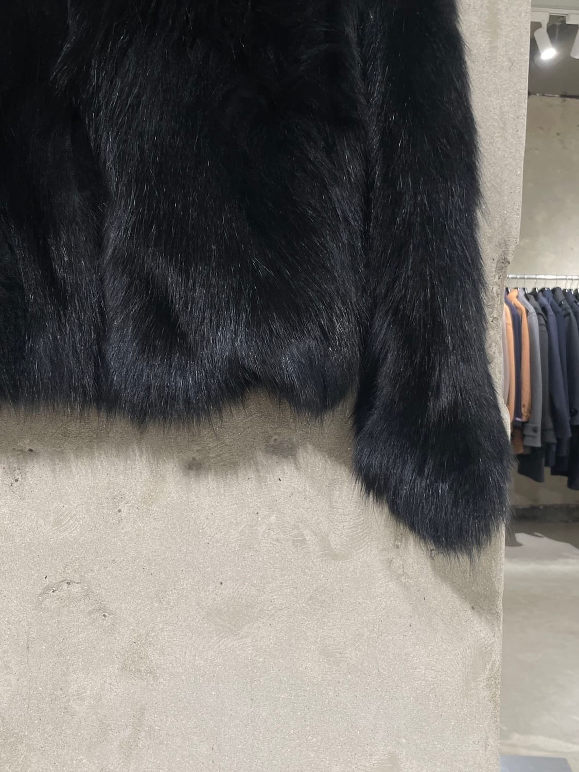 세븐 커넥션 블랙 폭스 퍼 크롭 자켓 상품이미지5