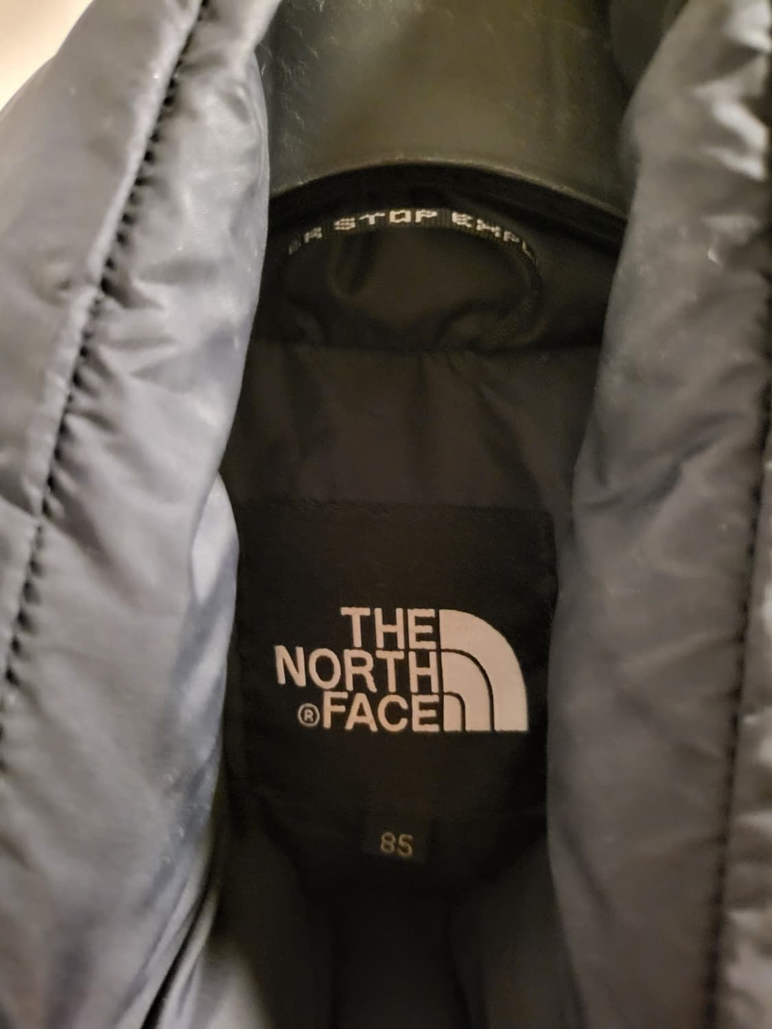 노스페이스 눕시 패딩 85사이즈 상품이미지5