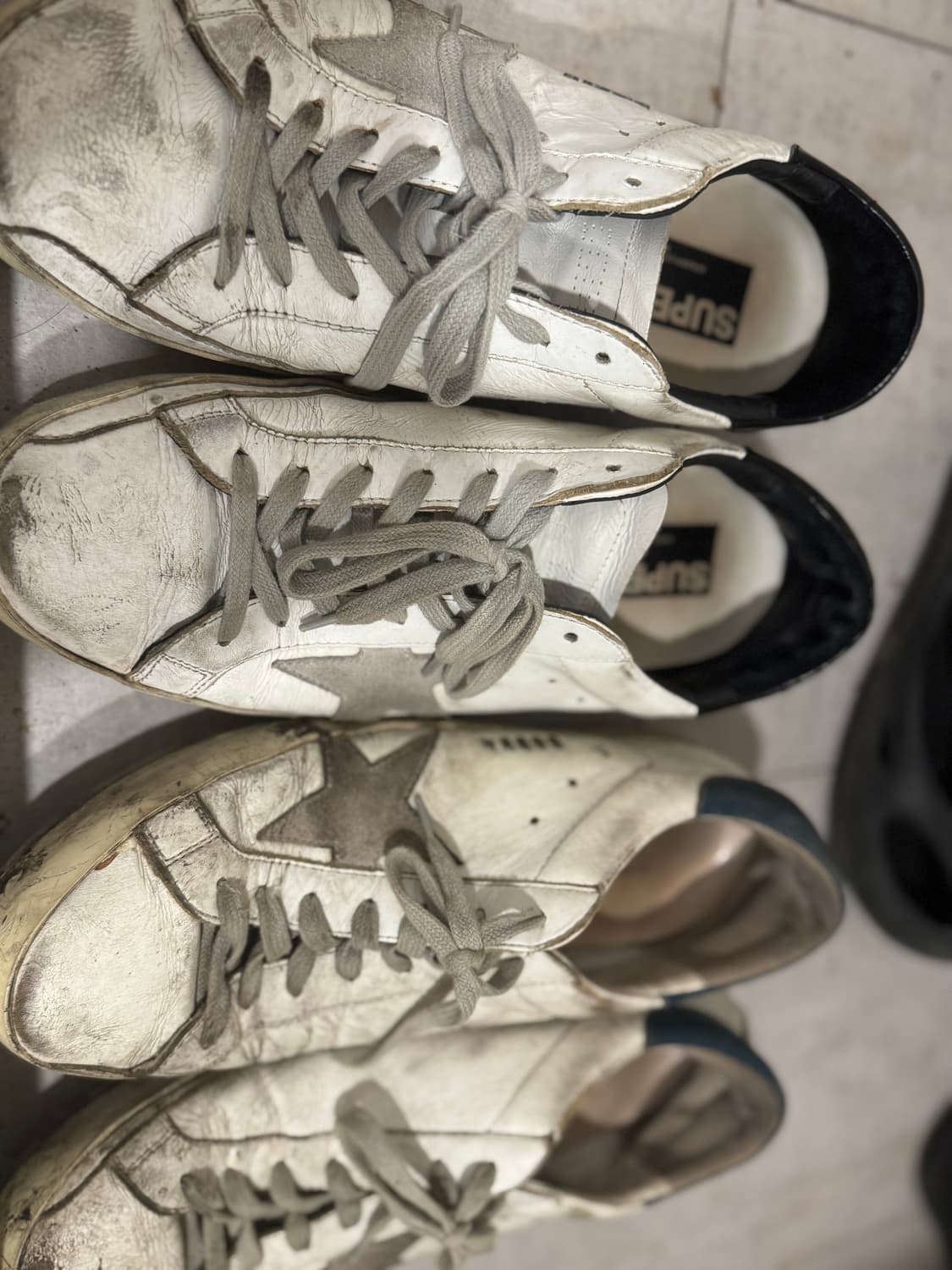 골든구스 슈퍼스타 정품 2개 일괄 판매 265 상품이미지1