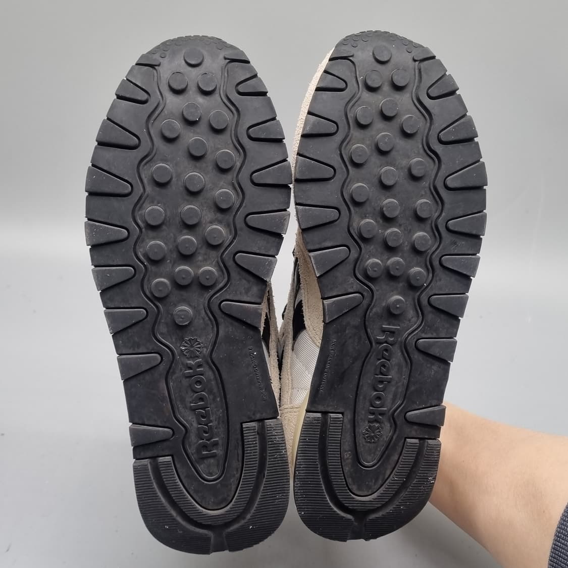 리복 클래식 스웨이드 여성운동화230 상품이미지3