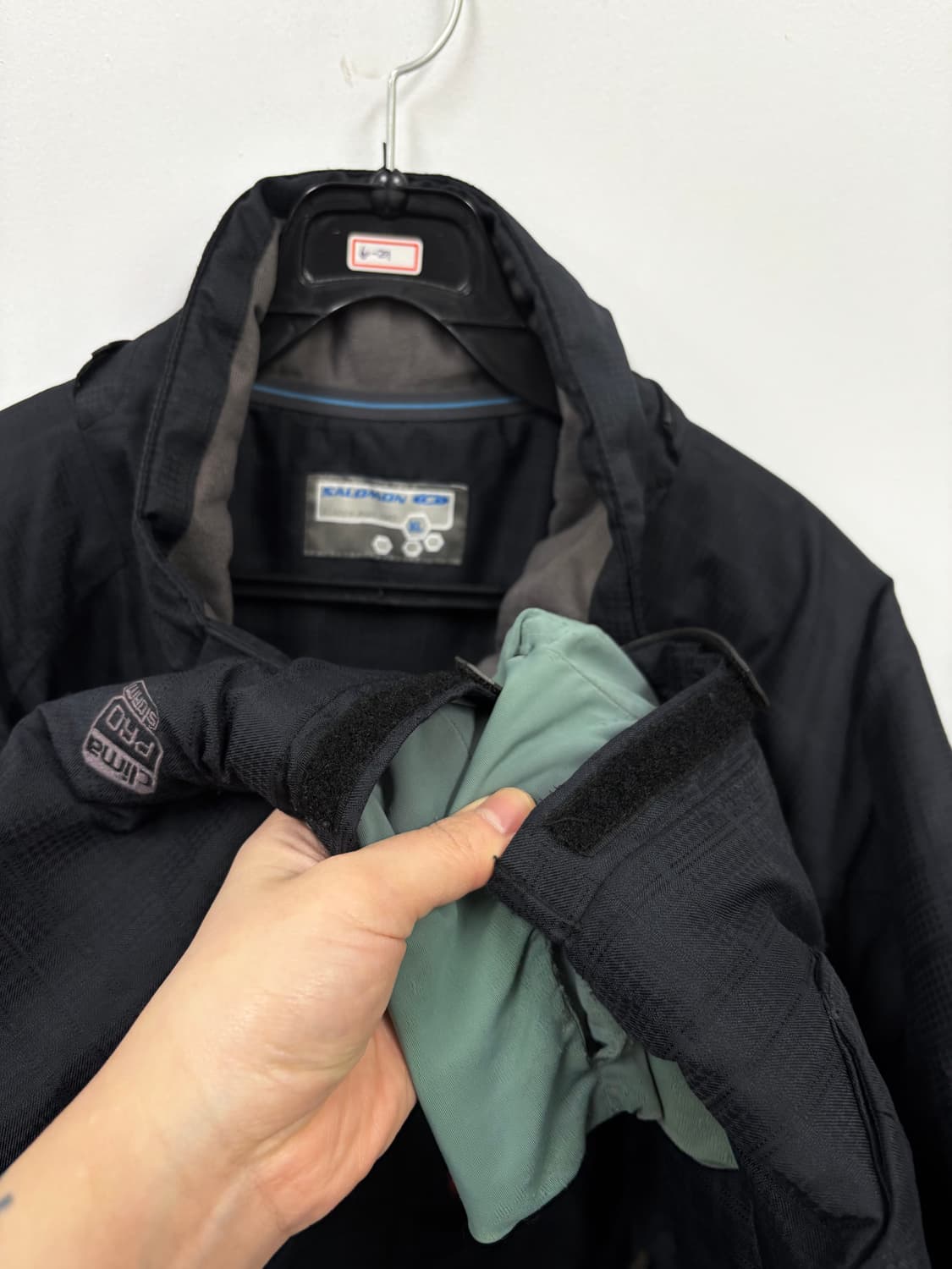 살로몬 바람막이 점퍼 상품이미지4