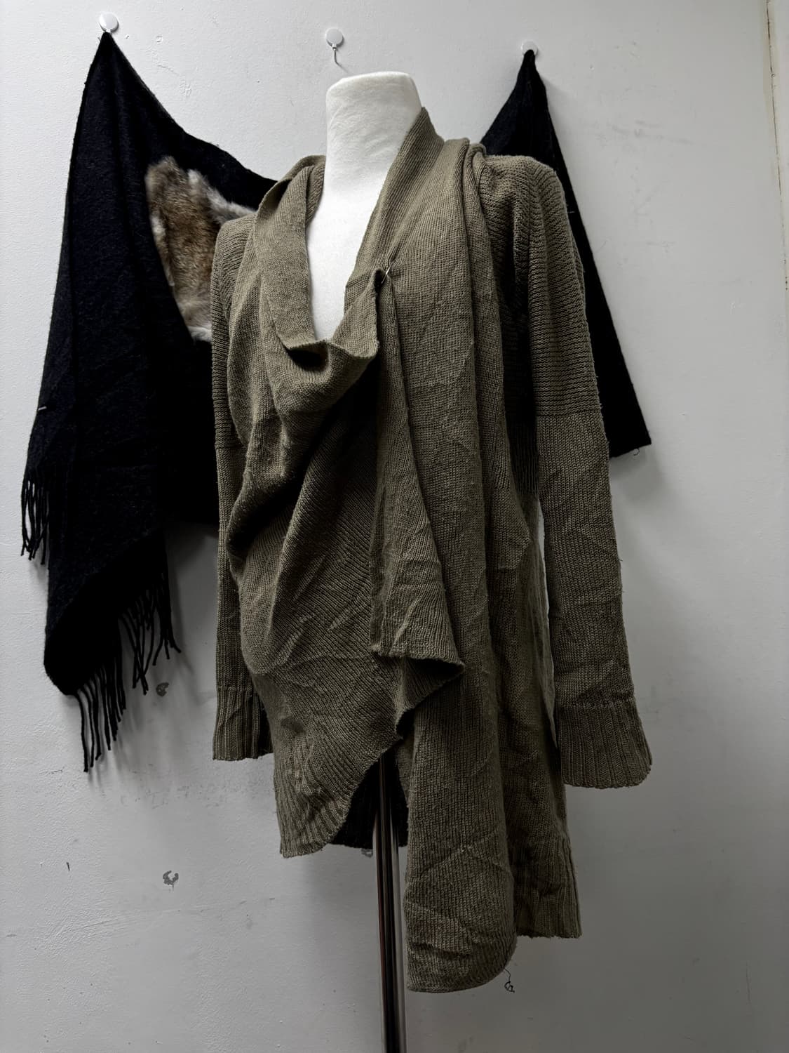 “Vintage” Draped Cardigan 상품이미지1