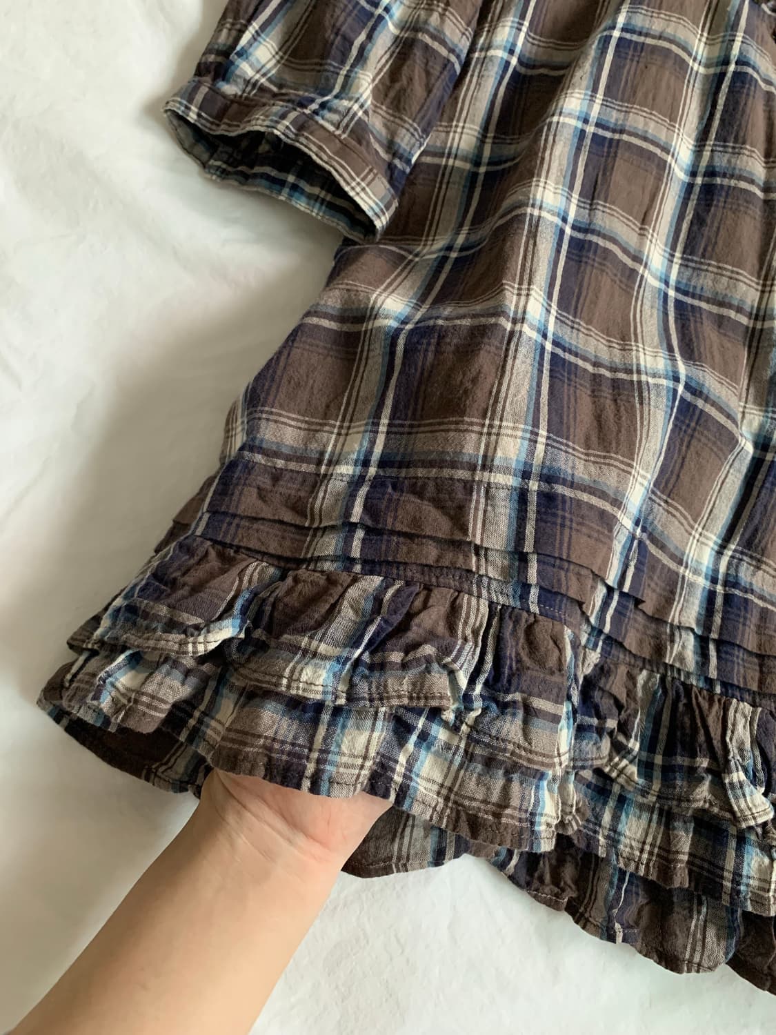 브라운 프릴 체크 블라우스 상품이미지3