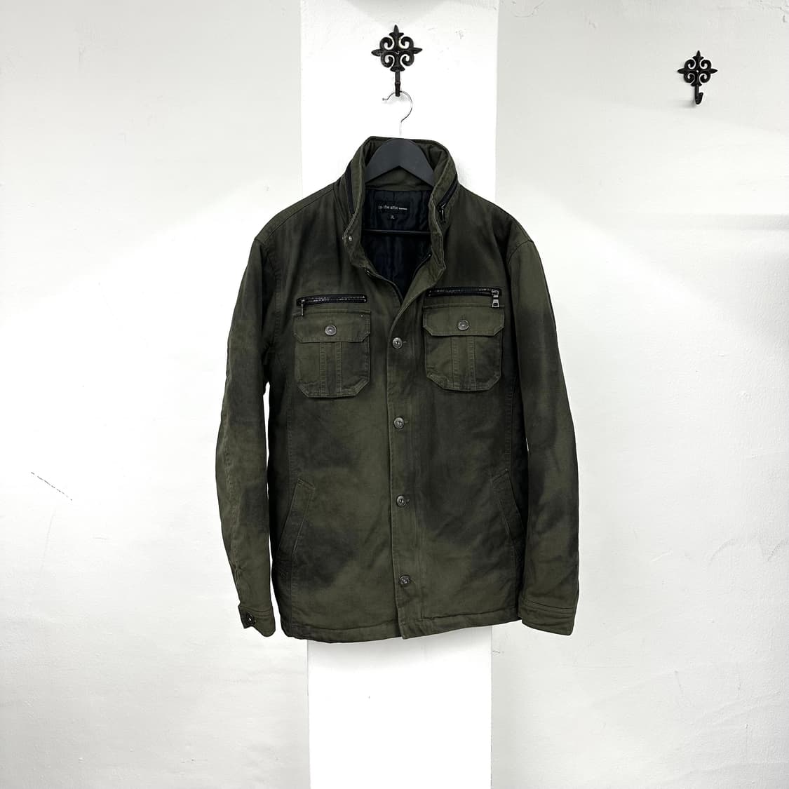 In the attic dirty washing  dark green j 상품이미지1