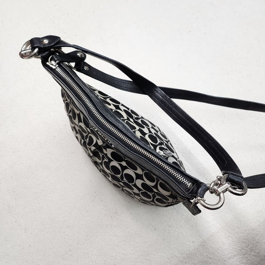 COACH 애슐리 스그니처 숄더백 상품이미지4