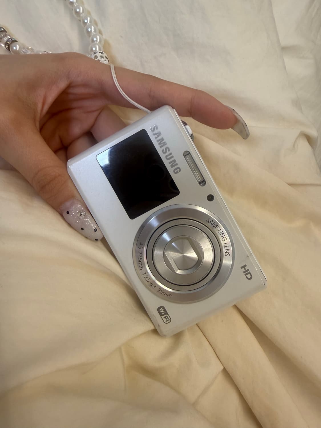 스텔라 디카)삼성 스마트 카메라 DV150F (전면 LCD 탑재) 상품이미지1