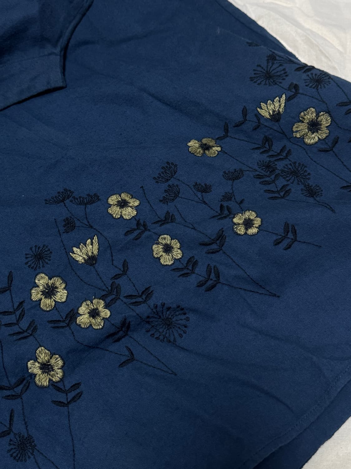 🌼 네이비 꽃 자수 원피스 상품이미지2