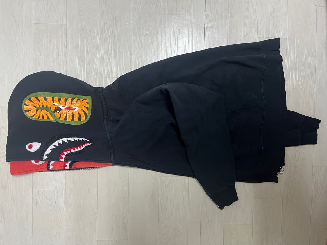 베이프 더블샤크후드집업 xl 판매합니다 상품이미지1