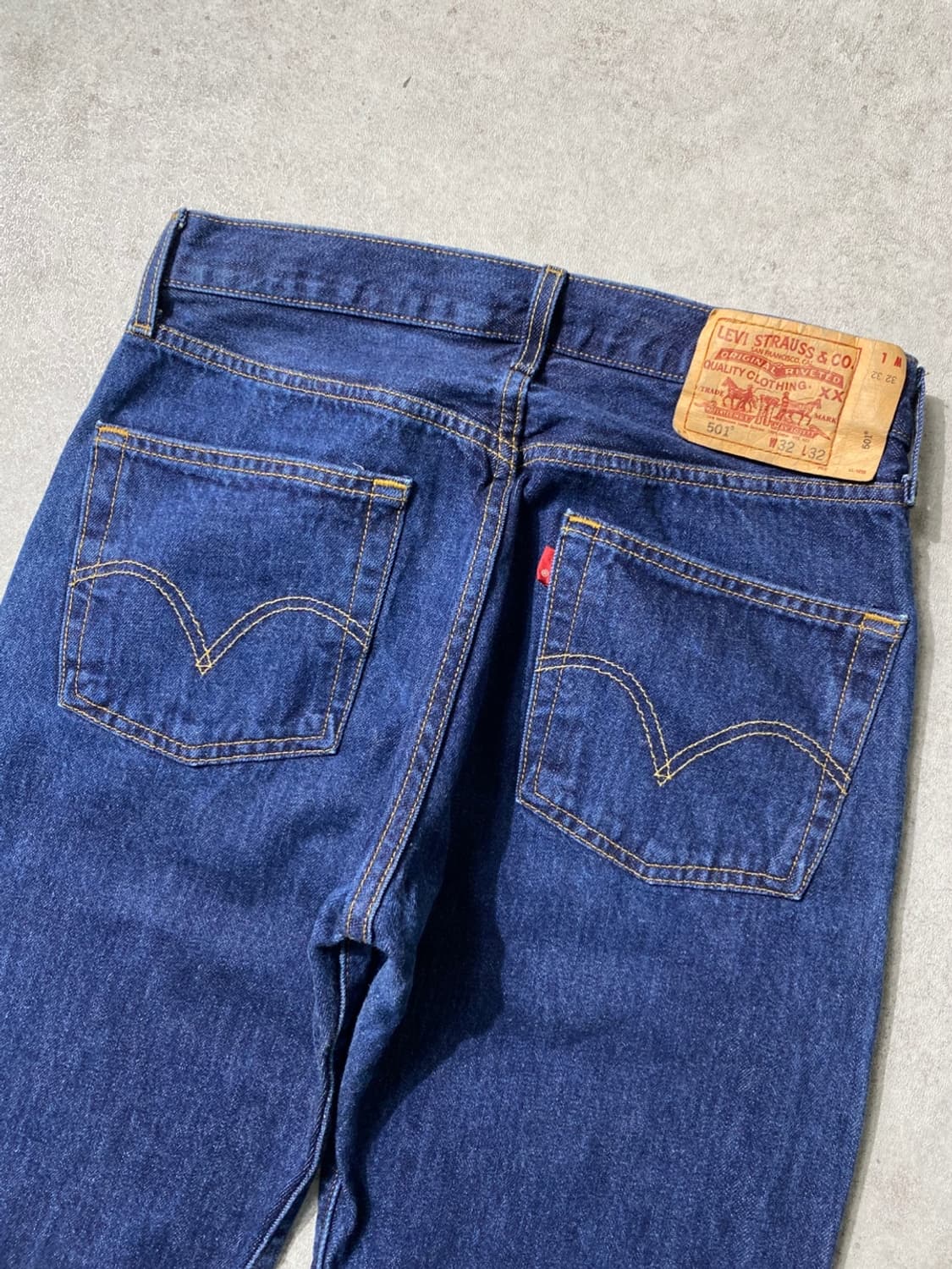 [30] Levi's 501 리바이스 레귤러핏 데님팬츠 상품이미지6
