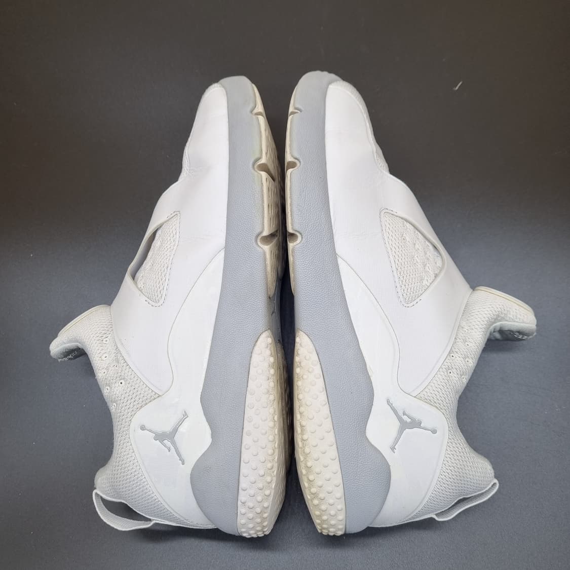 나이키 에어조던 트레이너 에센셜 슬립온250 상품이미지5