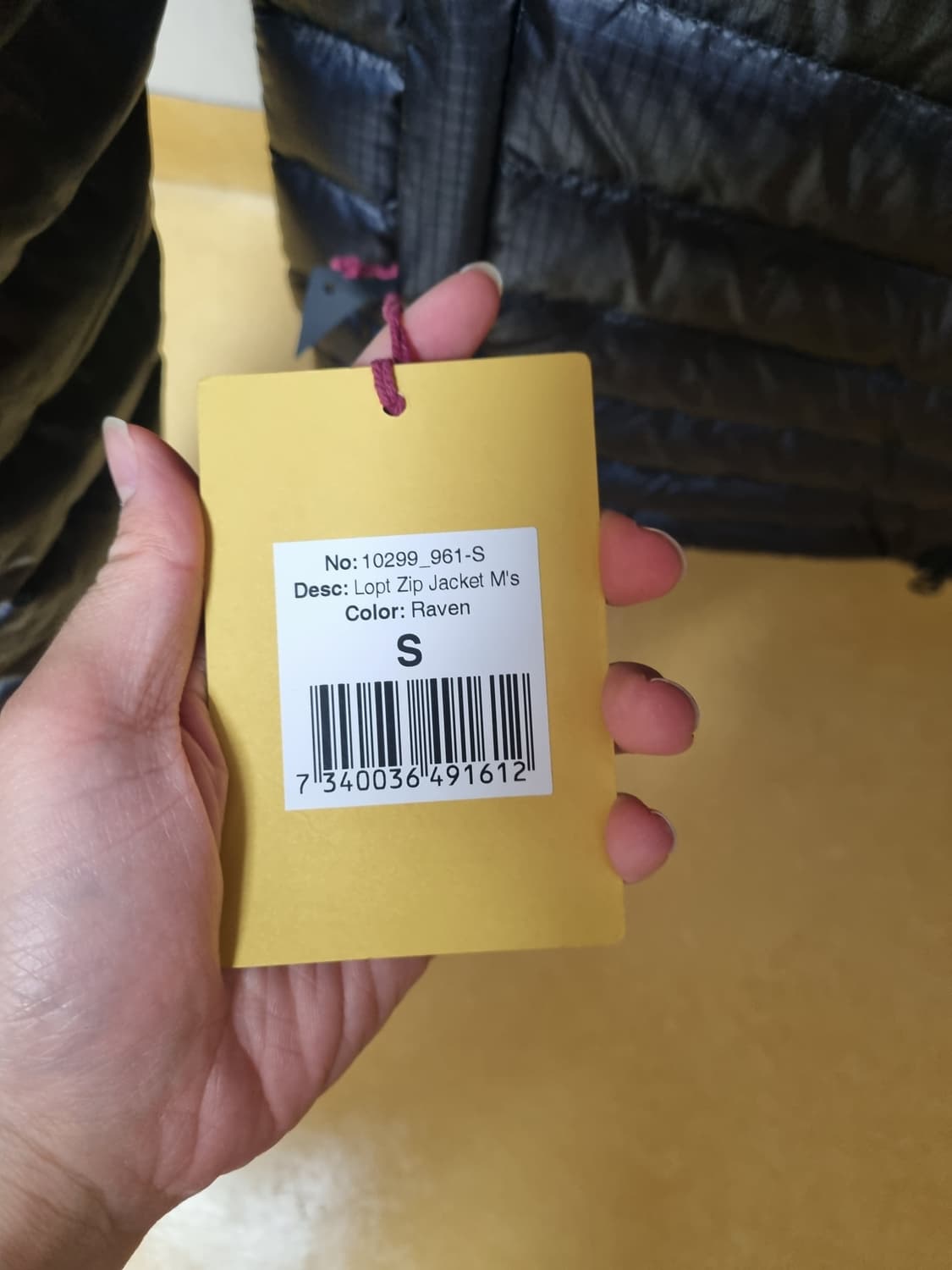 클라터뮤젠 로프트 자켓 레이븐 s사이즈 새상품 상품이미지2