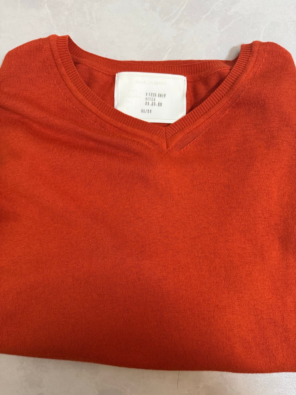 강정석 브이넥 니트 상품이미지4