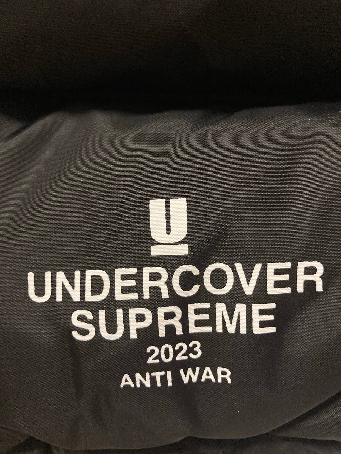 슈프림 언더커버 푸퍼 스터드 패딩 L팝니다 상품이미지4