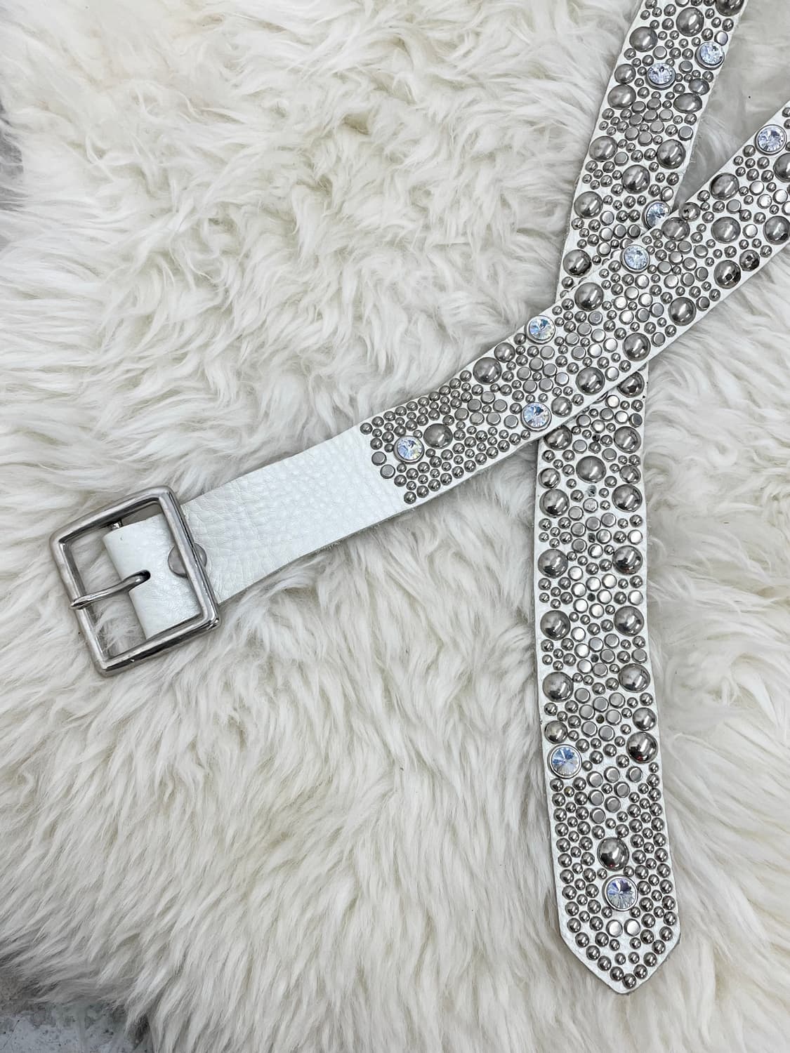 리얼레더 스터드 큐빅 디테일 버클 벨트 상품이미지6