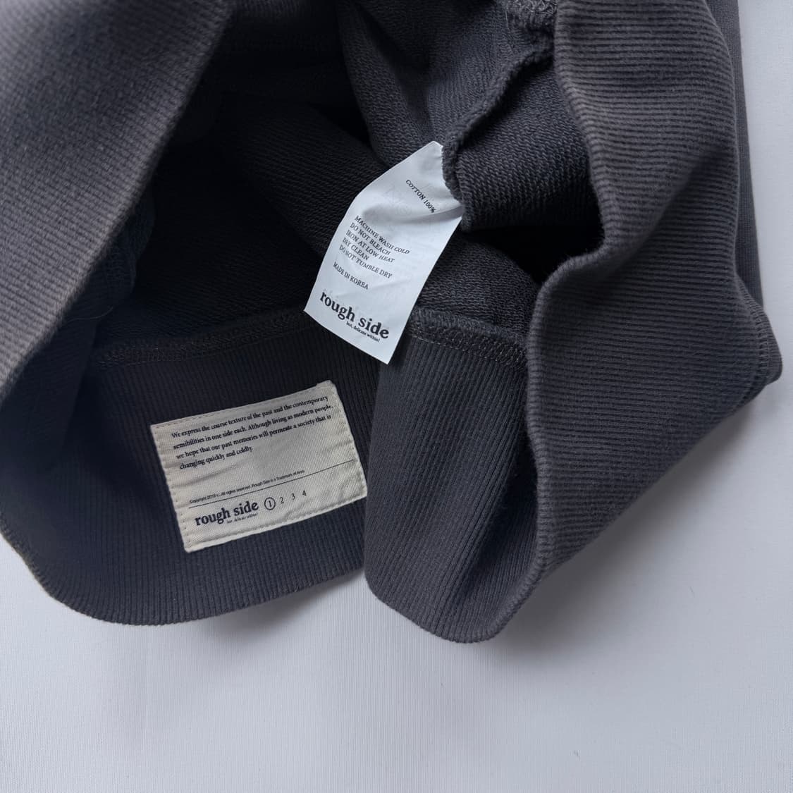 러프사이드 오버사이즈드 스웻셔츠 상품이미지3