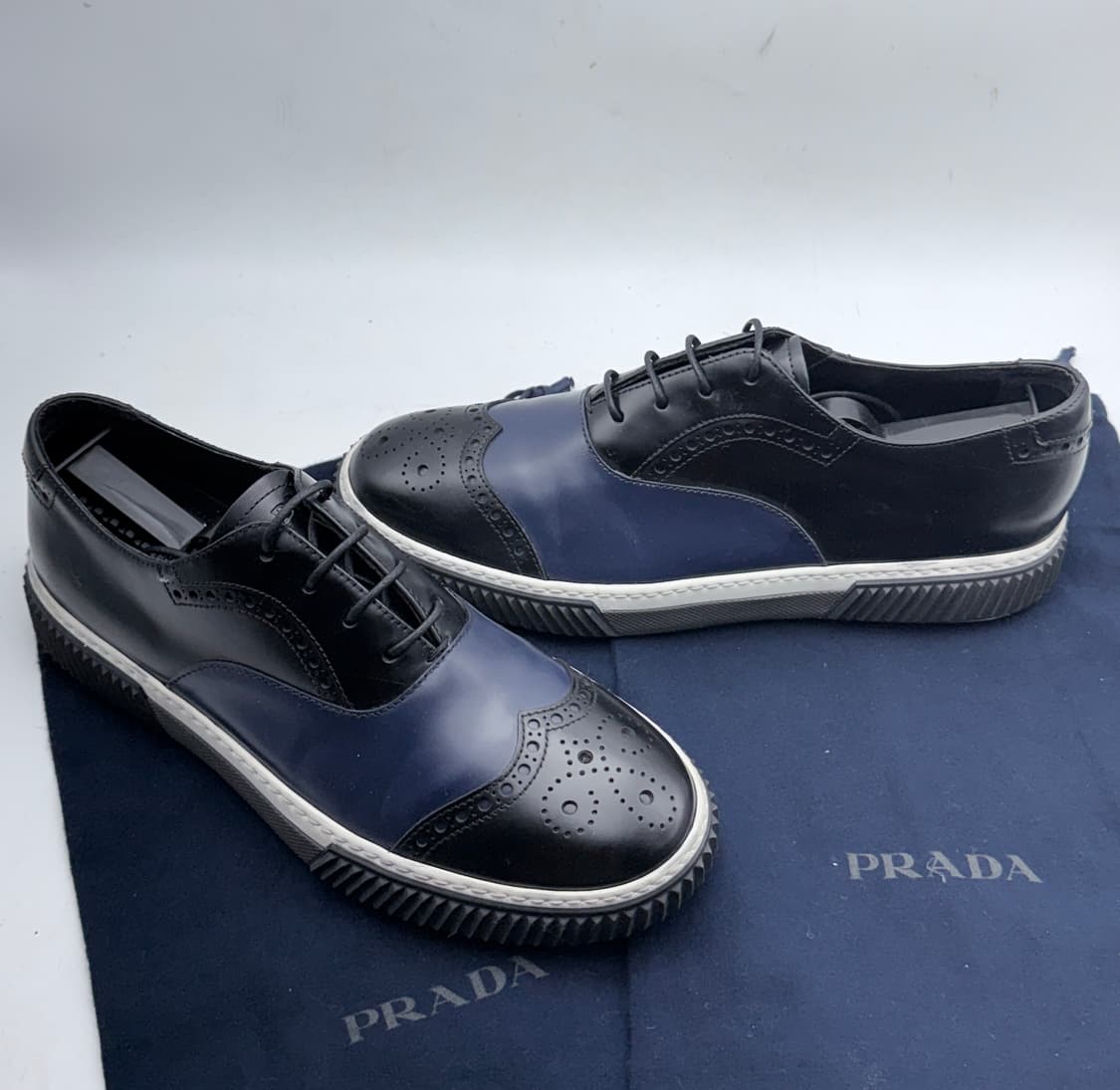 정품)프라다 255/260 상품이미지1