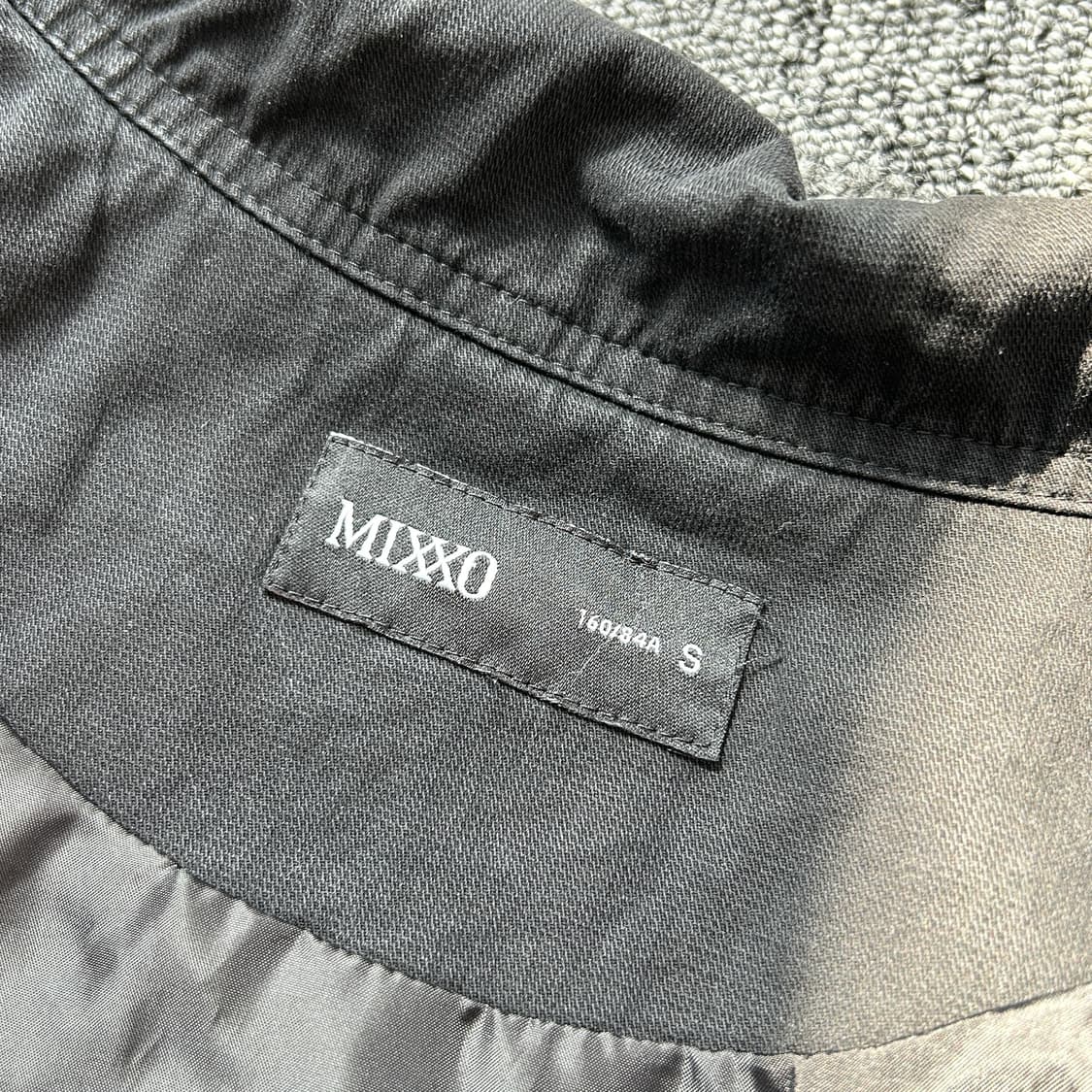 미쏘 블랙 야상 크롭 자켓 상품이미지7