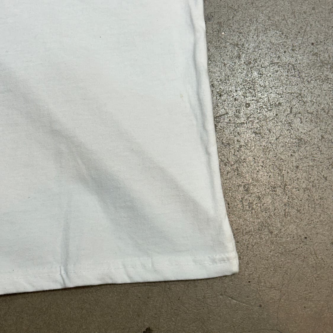 L 꼼데가르송 레드 와펜 화이트 롱슬리브 상품이미지8