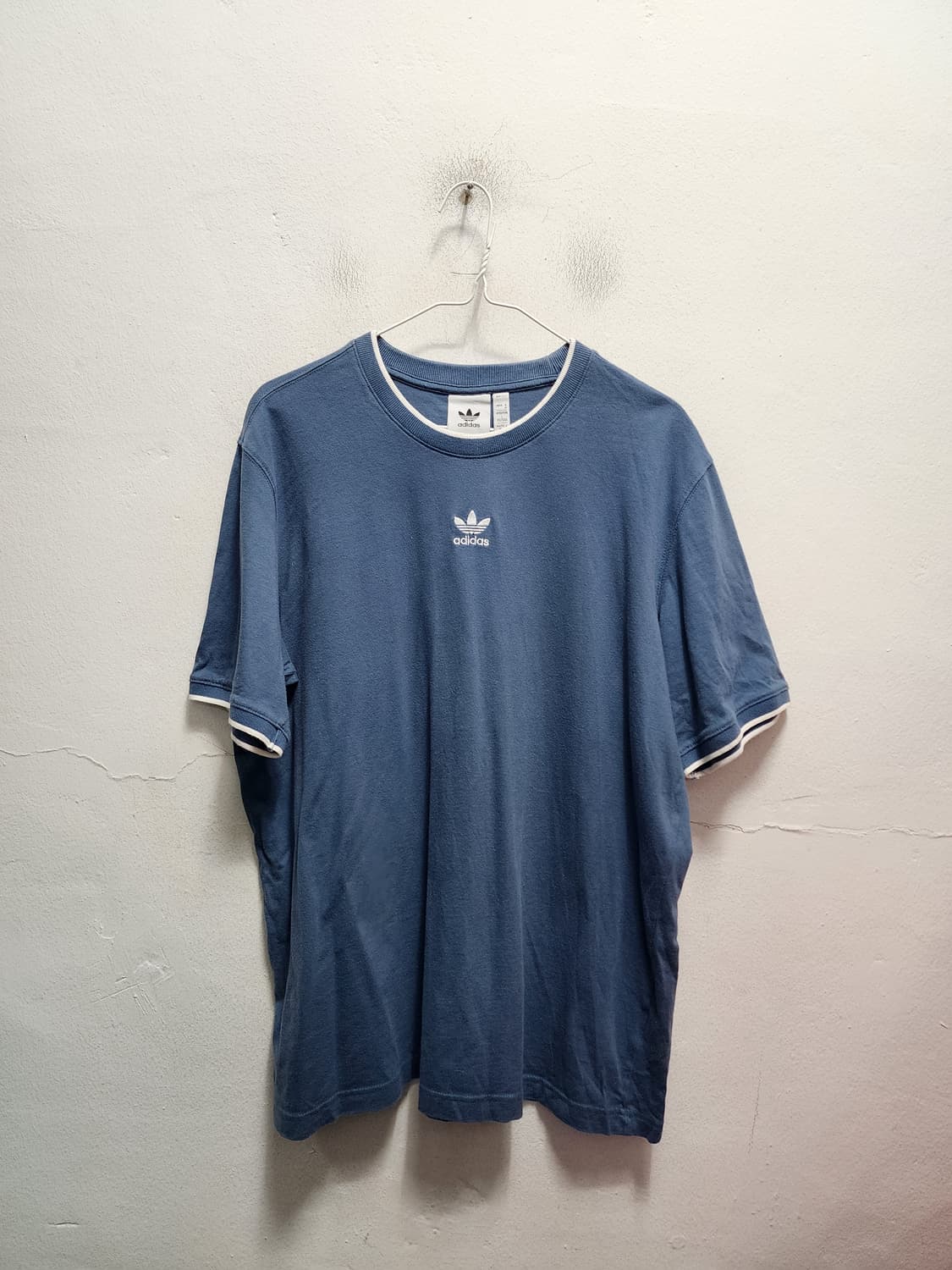 아디다스 중앙로고 링거티 상품이미지1